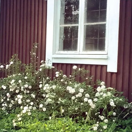 Lodge Historical Summerhouse *